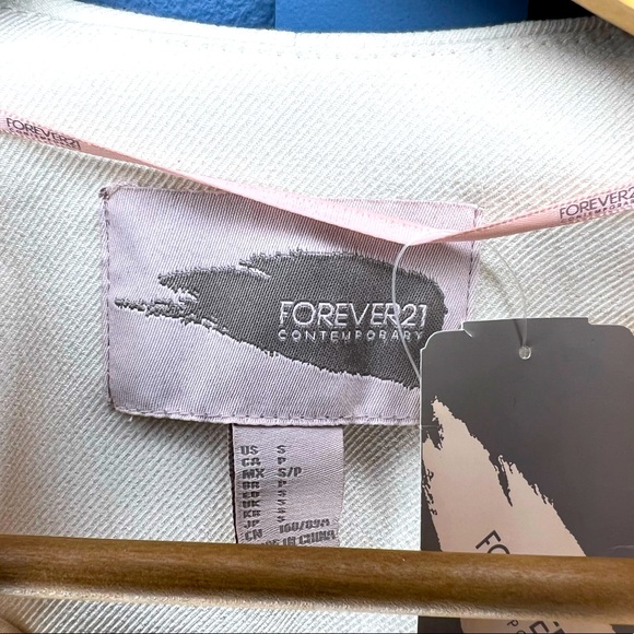 Forever 21 Beige Blazer Size Small - Picture 4 of 4